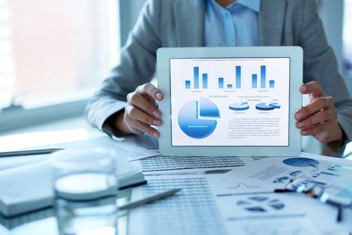 Conoce a tu competencia con la información comercial de empresas