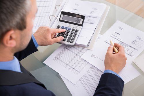 Te mostramos qué gastos son deducibles si eres un trabajador por cuenta propia