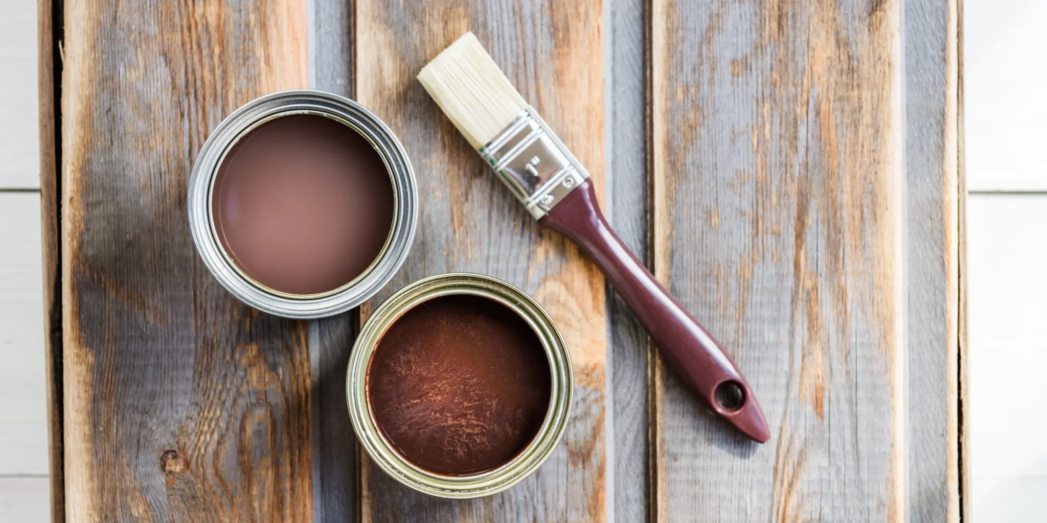 PINTURAS Y BARNICES